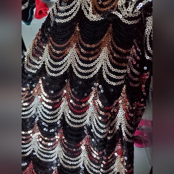 Sequin mini cocktail dress - Picture 3 of 5